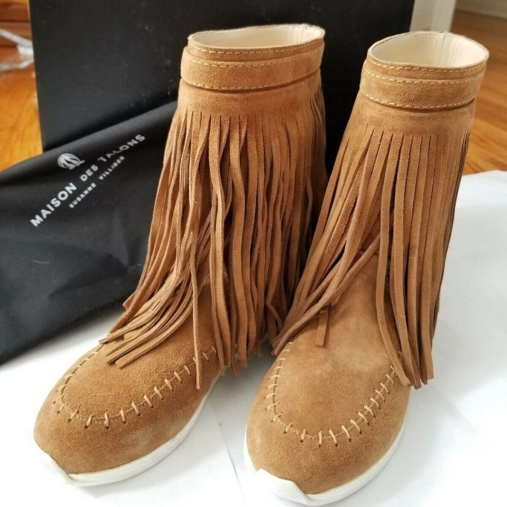 Maison des Talons Suede Angel Fringe Ankle Boots Anthropologie Size 8